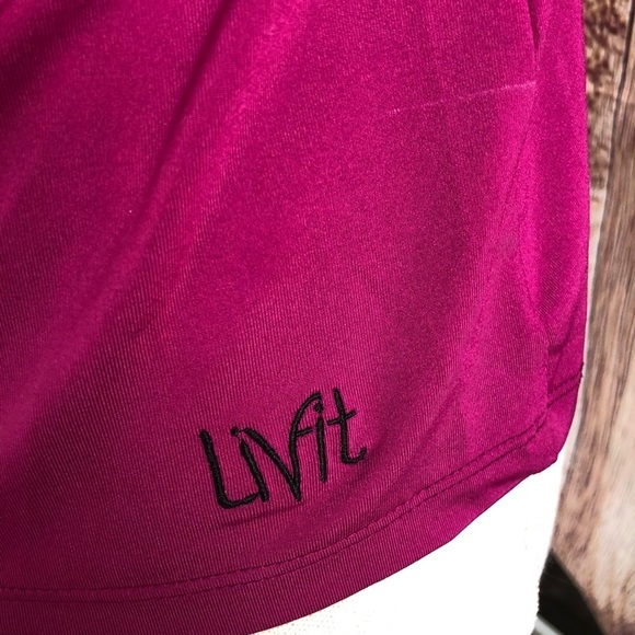 Livit Hooded Tank Top - Picture 4 of 5